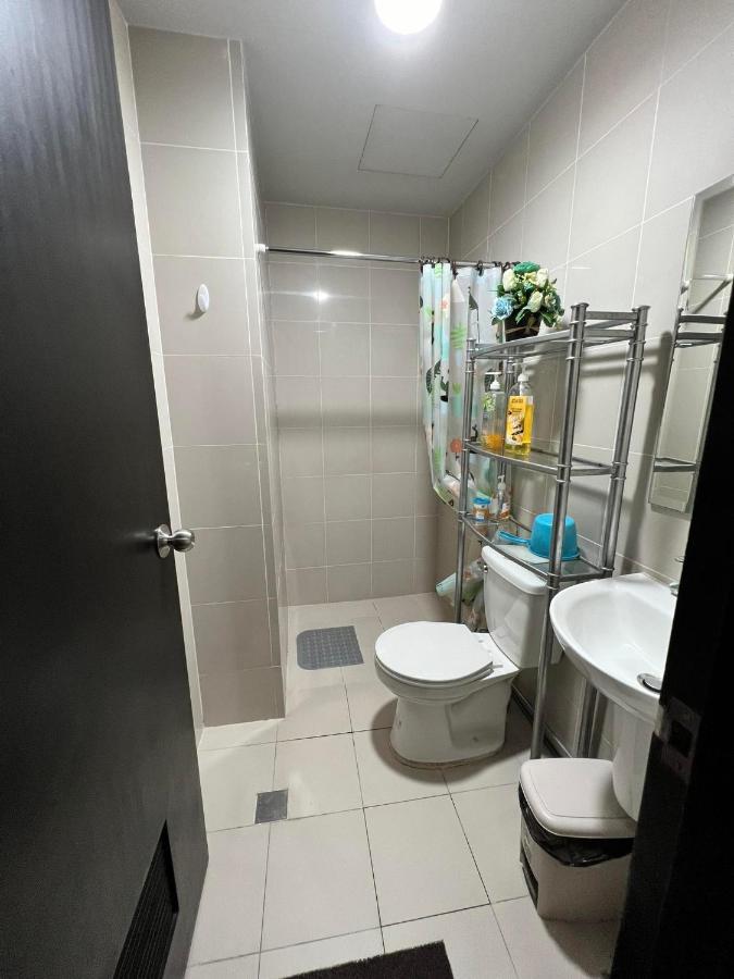 Manhattan Heights Towerb In Araneta Cubao 5Mins Walk To Smart Araneta Aparthotel Μανίλα Εξωτερικό φωτογραφία